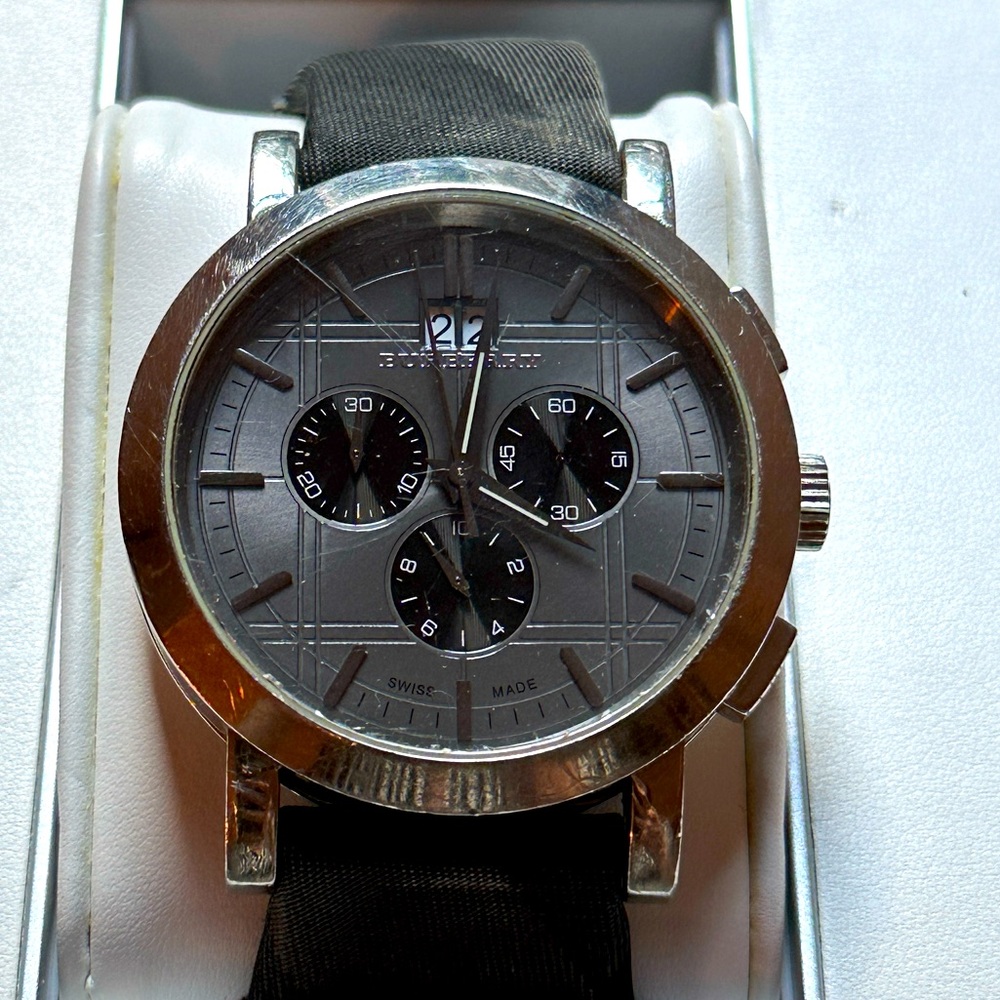 Burberry Watch Men’s